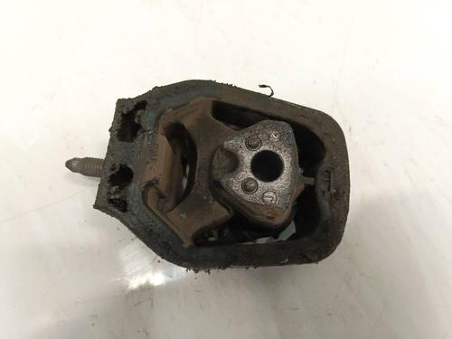 Used Engine mount Engine mount 32570151 32570151