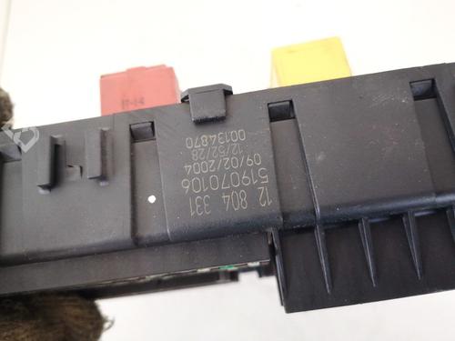 Fuse box SAAB 9-3 (YS3F, E79, D79, D75) 2.2 TiD | BP32915721E1 - Image 3
