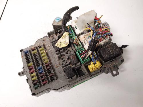 Used Fuse box PORSCHE CAYENNE (9PA) S 4.5 (340 hp) 32618284