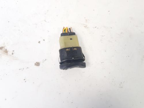 Used Switch Switch FORD FOCUS I (DAW, DBW) 1.6 16V (100 hp) 33092130 33092130