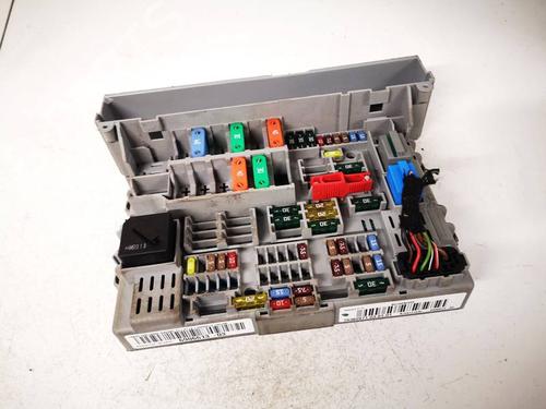 Used Fuse box Fuse box BMW 3 (E90) 320 i (150 hp) 40485424 40485424