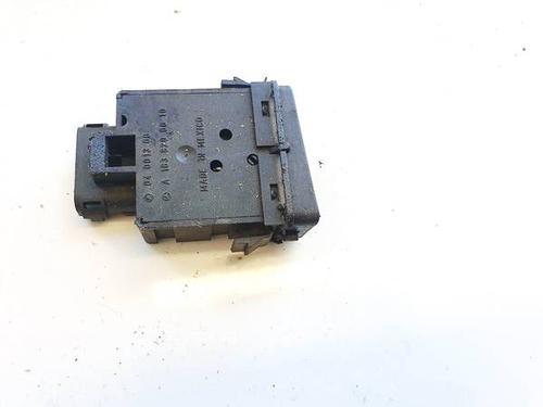 Switch MERCEDES-BENZ CLS (C219) CLS 320 CDI (219.322) | BP35280350I30 - Image 2