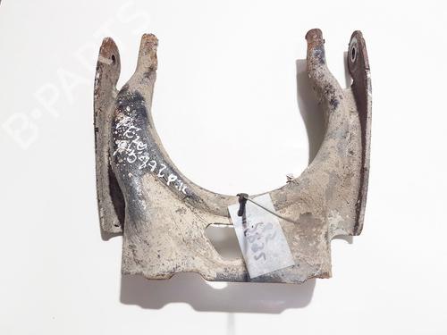 Used Right front steering knuckle Right front steering knuckle 35635553 35635553
