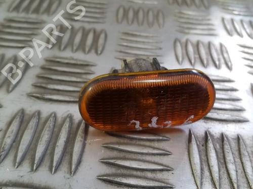 Blinkleuchte links seitlich für Blinkleuchte links seitlich RENAULT CLIO II (BB_, CB_) 1.9 D (B/CB0E, BB0J) (64 hp) 35687390 35687390