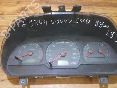 Used Instrument cluster Instrument cluster 35661255 35661255