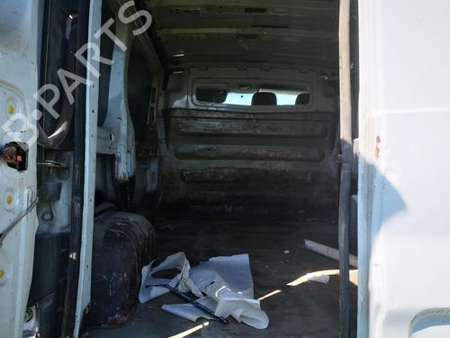 Fuse box RENAULT TRAFIC II Bus (JL) 1.9 dCi (JL0B) | BP32913245E1  - Image 9