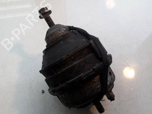 Used Engine mount Engine mount VOLVO XC90 I (275) D5 AWD (163 hp) 33514989 33514989