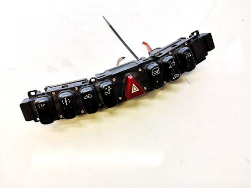 Used Warning switch Warning switch MERCEDES-BENZ S-CLASS (W220, V220) S 400 CDI (220.028, 220.128) (250 hp) 35646190 35646190