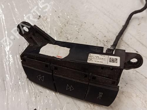 Used Steering wheel controls Steering wheel controls CITROËN JUMPER II Bus 2.2 HDi 130 (130 hp) 39895442 39895442
