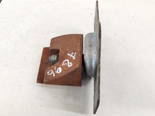 Used Engine mount Engine mount AUDI A6 C5 (4B2, 4B4) 2.5 TDI (180 hp) 32916032 32916032