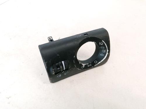 switch-lexus-is-ii-_e2_-2005-2006-2007-2008-2009-2010-2011-2012-2013-35528939 main image