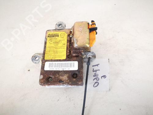 Used ECU airbags ECU airbags FIAT ULYSSE (220_) 2.0 (220.AC5) (121 hp) 32907895 32907895