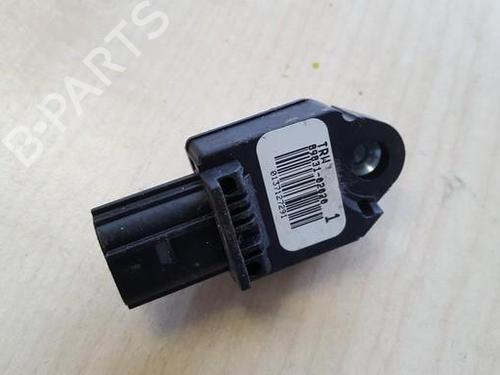 Used Electronic module Electronic module TOYOTA AVENSIS (_T25_) 2.2 D-4D (ADT251_, ADT251R) (150 hp) 33504082 33504082