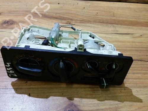 Used Climate control Climate control MITSUBISHI PAJERO II (V3_W, V2_W, V4_W, V5_W) 3.0 V6 4WD (V23W, V43W) (150 hp) 35647133 35647133