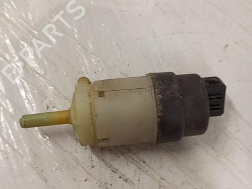 Sprinklervæskepumpe Sprinklervæskepumpe VW CADDY II MPV (9K9B) 1.9 D (64 hp) 39702249 39702249