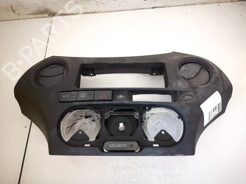 Used Air vent Air vent TOYOTA YARIS (_P1_) 1.4 D-4D (NLP10_, NLP10R) (75 hp) 32607302 32607302