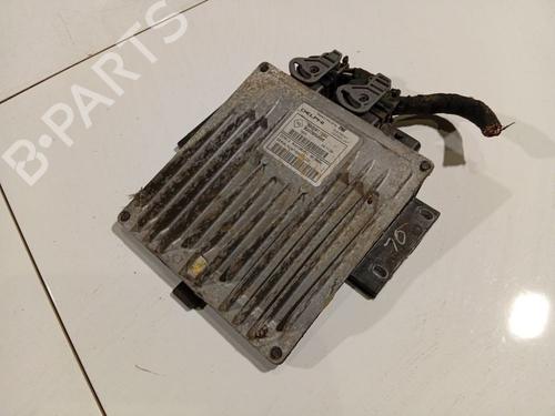 Used Engine control unit (ECU) Engine control unit (ECU) RENAULT CLIO III (BR0/1, CR0/1) 1.5 dCi (82 hp) 35891427 35891427