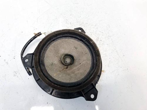 speaker-toyota-yaris-_p9_-2005-2006-2007-2008-2009-2010-2011-2012-2013-2014-32582016 main image