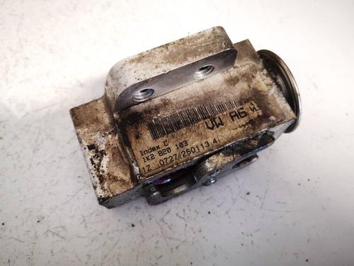 Electronic sensor VW PASSAT B7 (362) 1.6 TDI | BP34888701M84 - Image 2