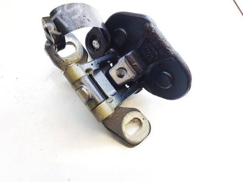 Charnière/Limiteur de porte BMW 1 Convertible (E88) 118 d (143 hp) 32968010