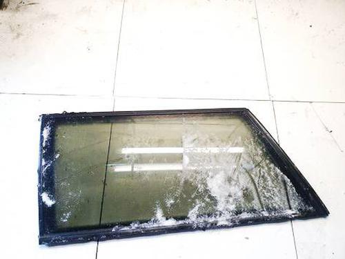 Panel rude bagtil venstre Panel rude bagtil venstre VW PASSAT B5 Variant (3B5) 1.9 TDI (90 hp) 34838158 34838158