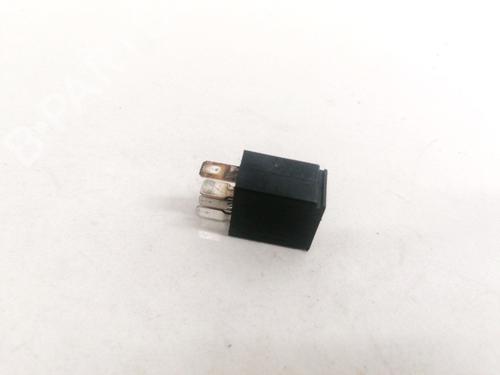 Used Electronic sensor Electronic sensor VOLVO S80 I (184) 2.5 TDI (140 hp) 33085241 33085241