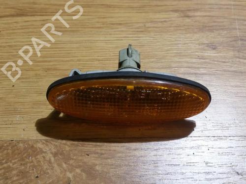 Used Right side indicator Right side indicator MAZDA 323 S V (BA) 1.6 (BA11) (109 hp) 35651658 35651658