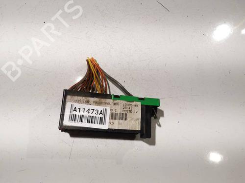 Used Fuse box Fuse box 36456281 36456281
