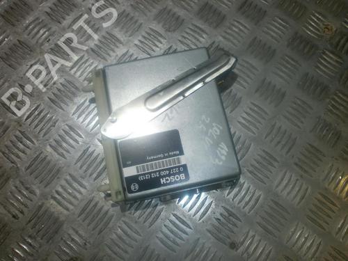 Used Engine control unit (ECU) Engine control unit (ECU) VOLVO 850 (854) 2.4 (170 hp) 33481389 33481389