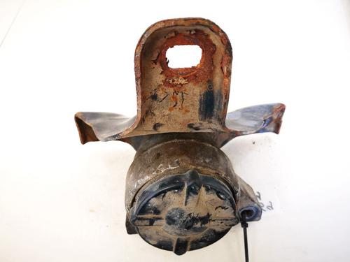 Used Engine mount Engine mount FORD FOCUS I (DAW, DBW) 1.8 Turbo DI / TDDi (90 hp) 33076061 33076061