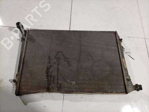 Used Water radiator Water radiator VW PASSAT B6 (3C2) 2.0 TDI (140 hp) 34744515 34744515