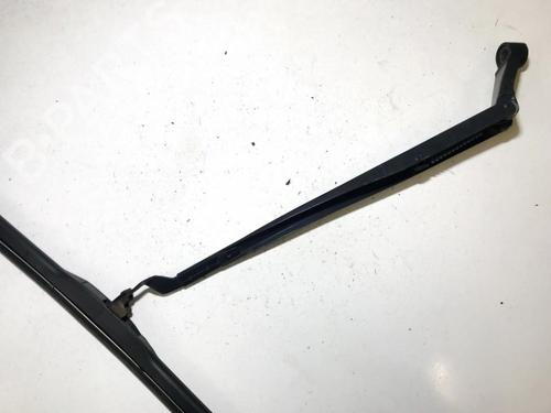 Vindspejlsviskerarm Vindspejlsviskerarm TOYOTA AURIS (_E15_) 1.6 (ZRE151_, ZRE151R) (124 hp) 33510743 33510743