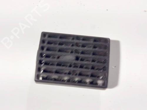 Used Air vent AUDI 80 B4 Saloon (8C2) 2.0 E (115 hp) 32966053