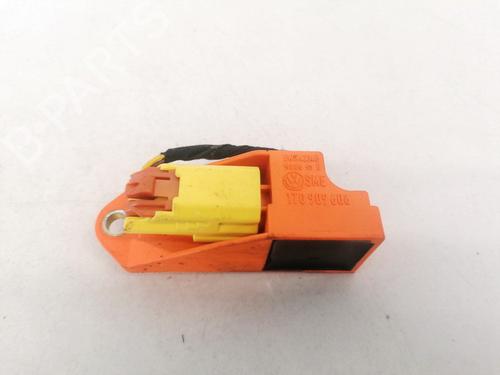 Used Electronic module Electronic module VW TOURAN (1T1, 1T2) 1.6 FSI (115 hp) 32875342 32875342