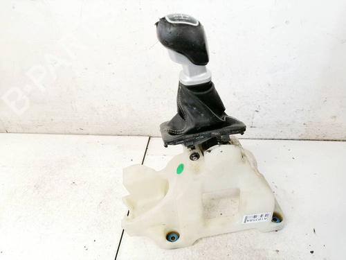 Used Gear lever Gear lever KIA VENGA (YN) 1.4 CVVT (90 hp) 35005378 35005378