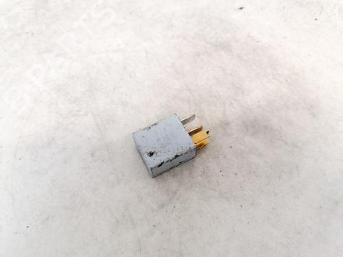 Used Electronic sensor Electronic sensor TOYOTA COROLLA Saloon (_E12_) 1.4 D-4D (NDE120_, NDE120R) (90 hp) 32876726 32876726