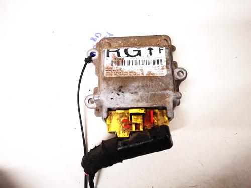 Used ECU airbags ECU airbags CHRYSLER VOYAGER IV (RG, RS) 2.5 CRD (141 hp) 33090670 33090670