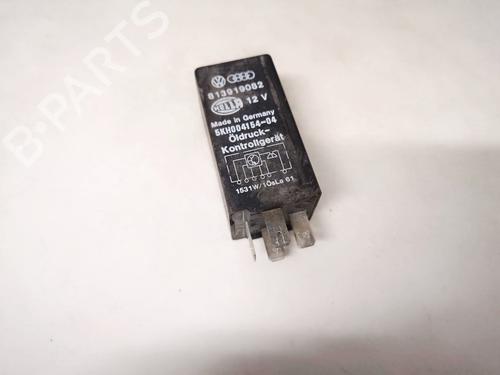 Used Electronic sensor Electronic sensor AUDI 80 B3 Saloon (893, 894, 8A2) 1.8 S (90 hp) 33083982 33083982