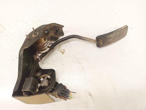 Used Pedal Pedal TOYOTA AVENSIS (_T25_) 2.0 D-4D (ADT250_, ADT250R) (126 hp) 34765924 34765924