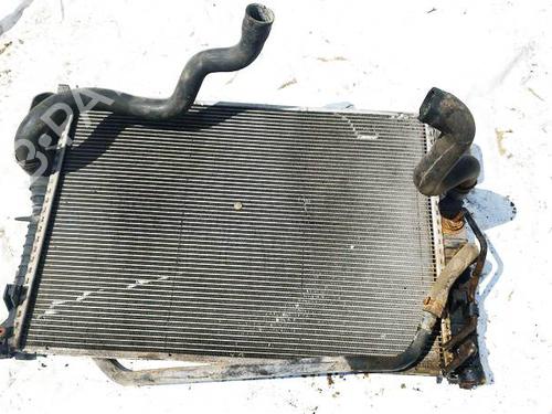 Used Water radiator Water radiator 37093903 37093903