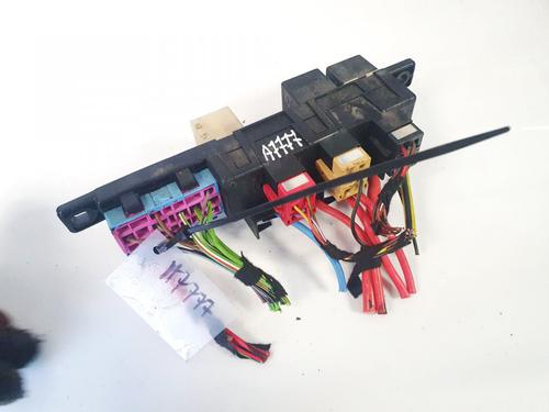 Used Fuse box Fuse box AUDI A3 (8L1) 1.6 (102 hp) 32895163 32895163