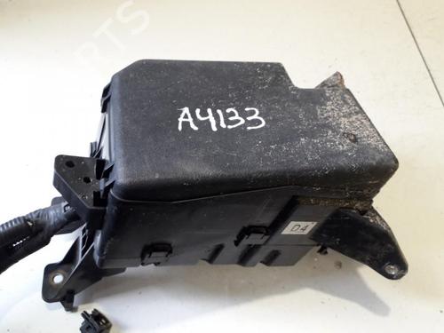 Used Fuse box Fuse box TOYOTA RAV 4 III (_A3_) 2.2 D 4WD (ALA30_, ALA30R) (177 hp) 33510420 33510420