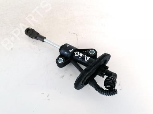 Used Clutch slave cylinder Clutch slave cylinder 35563231 35563231