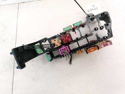 Used Fuse box Fuse box AUDI A6 C5 (4B2, 4B4) 1.8 T (150 hp) 32882483 32882483