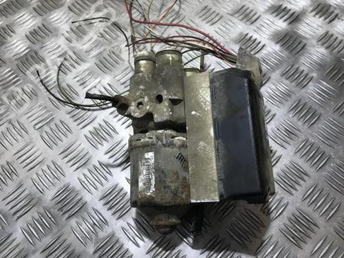 Used ABS pump ABS pump CHRYSLER VOYAGER / GRAND VOYAGER III (GS_, NS_) 2.4 i (151 hp) 35674576 35674576