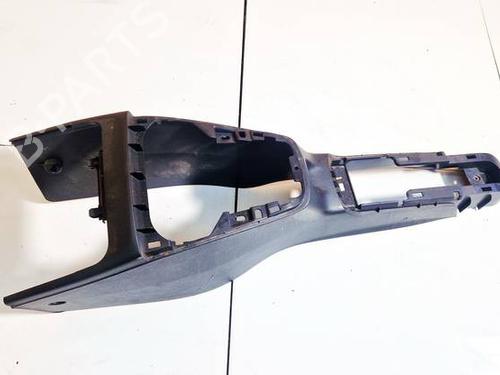 Midtkonsoll Midtkonsoll MAZDA 2 (DY) 1.4 (80 hp) 34967653 34967653