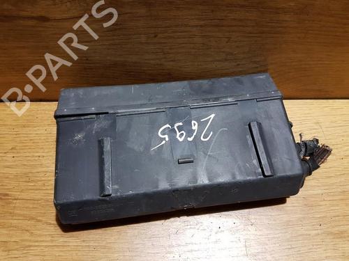 Used Fuse box Fuse box OPEL VECTRA B (J96) 2.0 i 16V (F19) (136 hp) 33481824 33481824