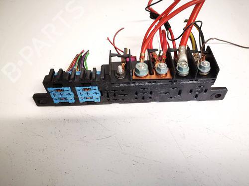 Used Fuse box AUDI A4 B5 (8D2) 1.9 TDI (110 hp) 32590213
