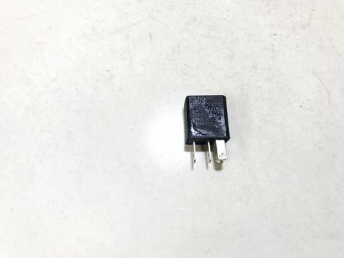 Used Electronic sensor Electronic sensor OPEL ZAFIRA A MPV (T98) 2.0 DTI 16V (F75) (101 hp) 33075680 33075680