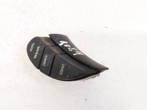 Used Steering wheel controls Steering wheel controls CHRYSLER SEBRING (JR) 2.0 (141 hp) 35227639 35227639